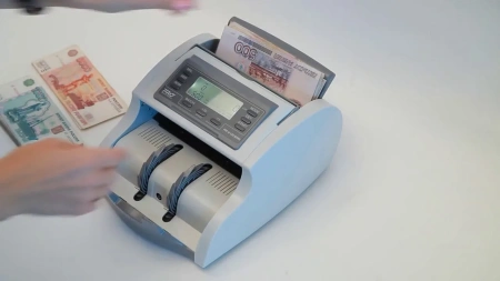 Счетчик банкнот PRO 40UMI LCD